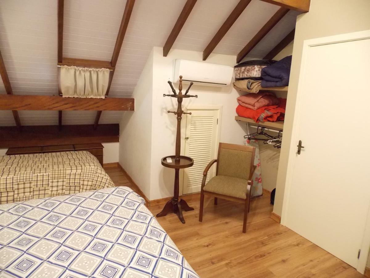 Triplex 3 Suites Em Canela Extérieur photo