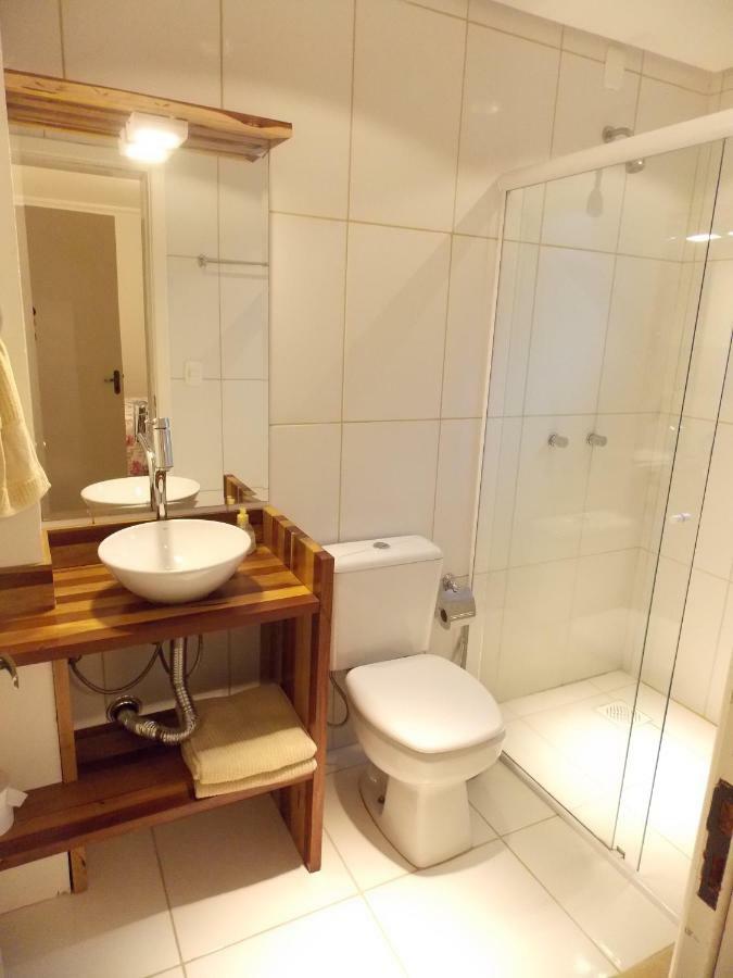 Triplex 3 Suites Em Canela Extérieur photo