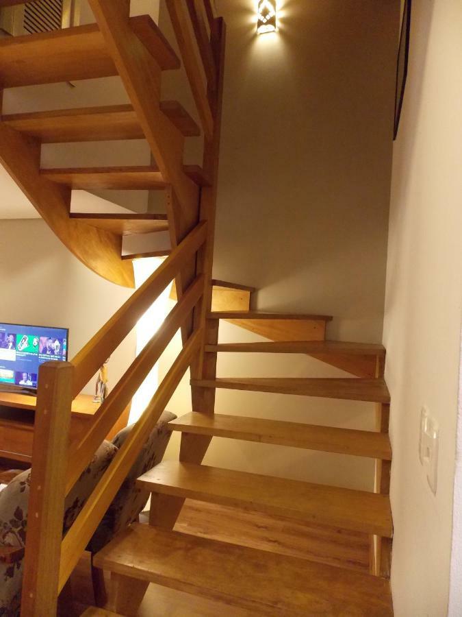 Triplex 3 Suites Em Canela Extérieur photo